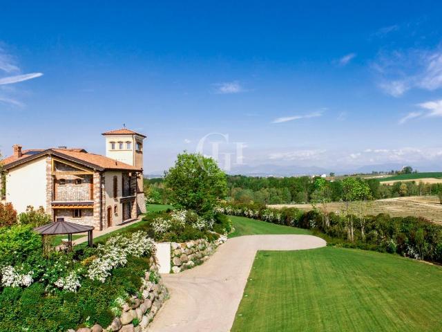 Villa Indipendente in vendita a Pozzolengo, Brescia