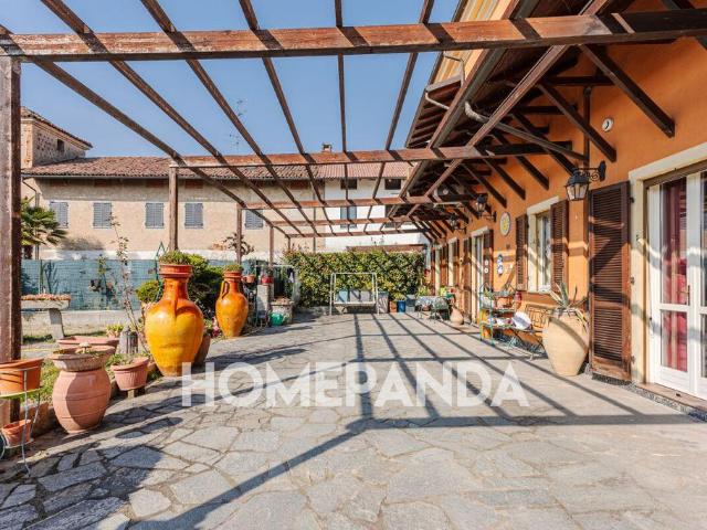 Villa Indipendente in vendita a Piemonte, Vercelli