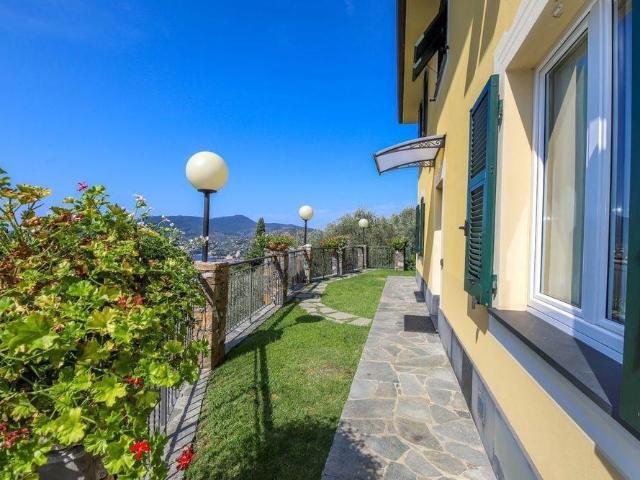 Villa Indipendente in vendita a San Michele di Pagana, Rapallo