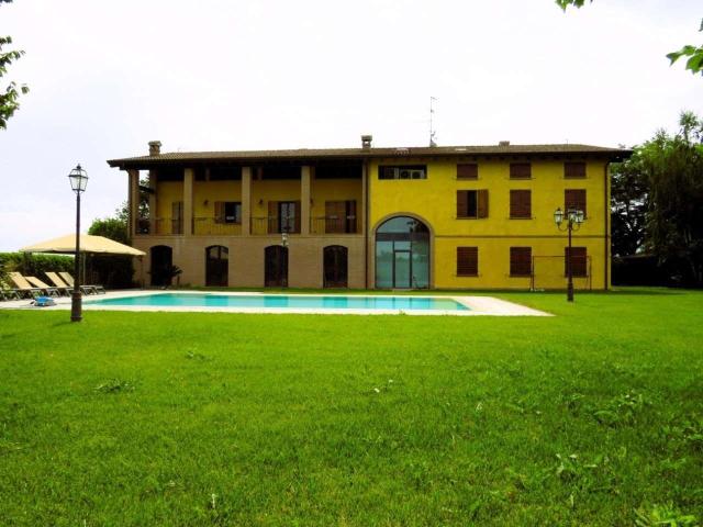 Villa Indipendente in vendita a San Bartolomeo, Re