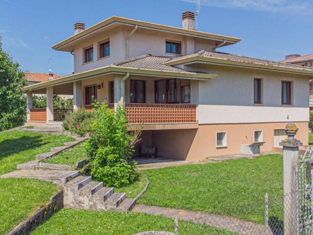 Villa Indipendente in vendita a Rivignano Teor / Rivignan Teôr, Rivignano
