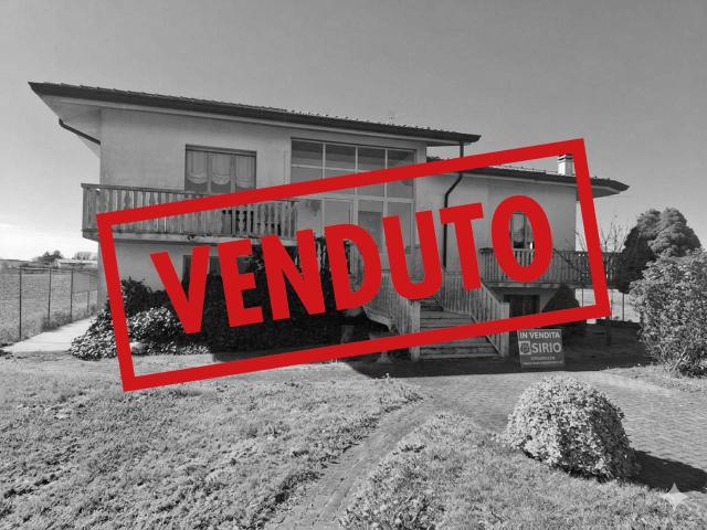 Villa Indipendente in vendita a Ronchis, Friuli-Venezia Giulia