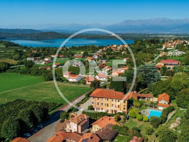 Villa Indipendente in vendita a Castello, Roppolo