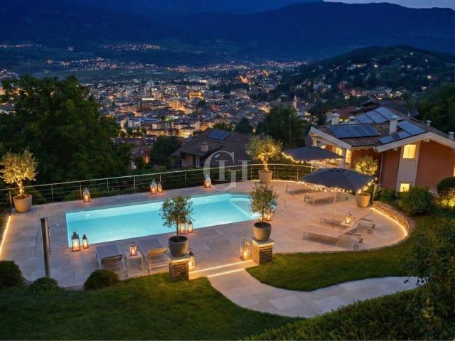 Villa Indipendente in vendita a Comunità della Vallagarina, Borgo Sacco