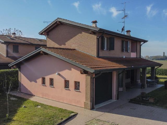Villa Indipendente in vendita a Unione Reno Galliera, San Giorgio Di Piano