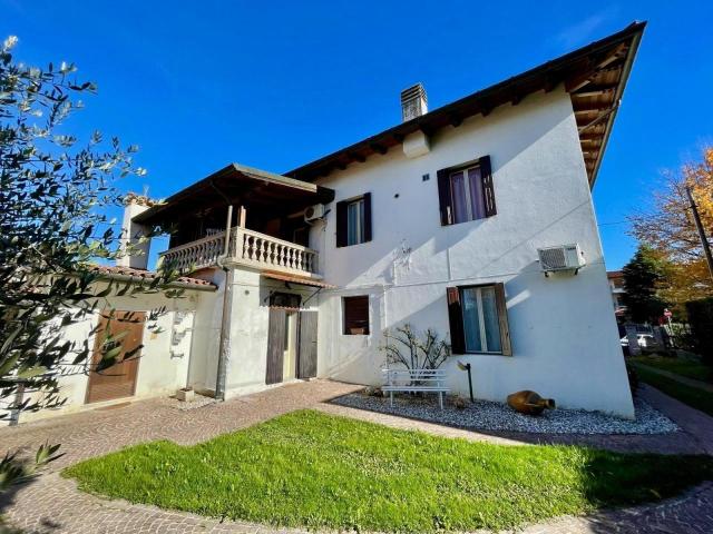Villa Indipendente in vendita a Borgo Taliano, San Vito Al Tagliamento