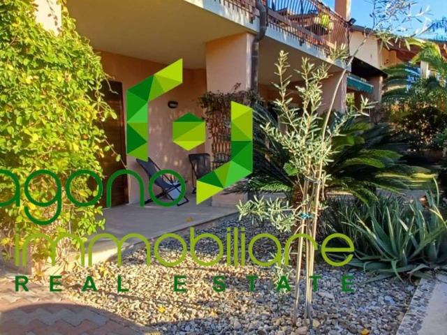 Villa Indipendente in vendita a Epipoli, Siracusa