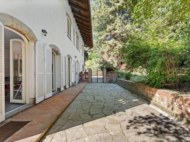 Villa Indipendente in vendita a Cavoretto, Piemonte