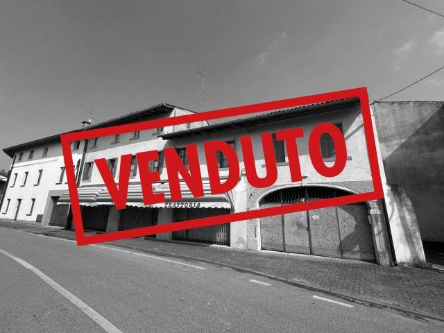 Villa Indipendente in vendita a Varmo, Friuli-Venezia Giulia