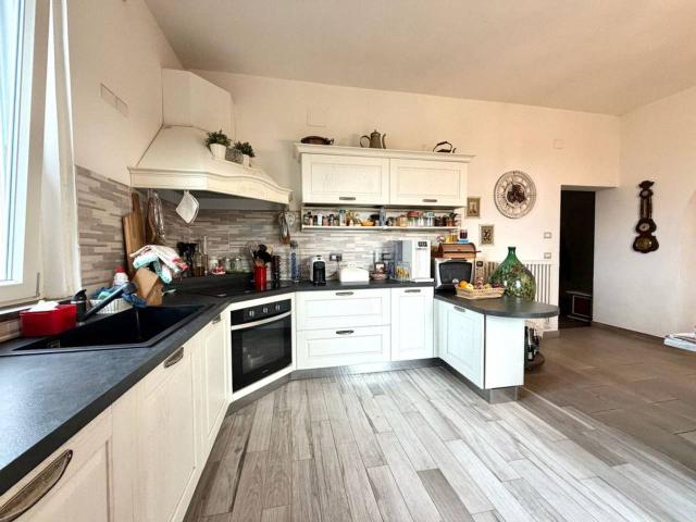 Villa Indipendente in vendita a Vicchio, Toscana