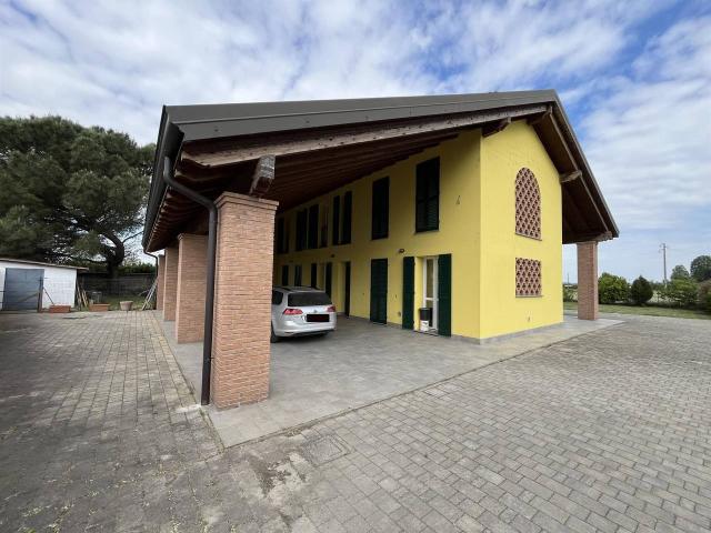 Villa Indipendente in vendita a Piccolini, Vigevano