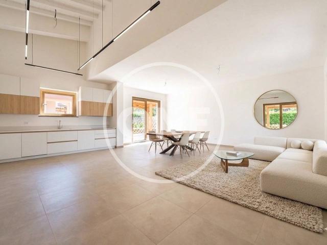 Villa Indipendente in vendita a Borgo San Martino, Roma Capitale