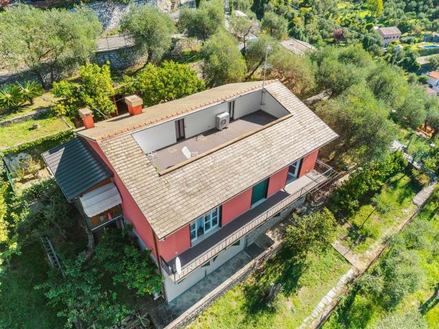 Villa Indipendente in vendita a Sant'Ambrogio, Zoagli