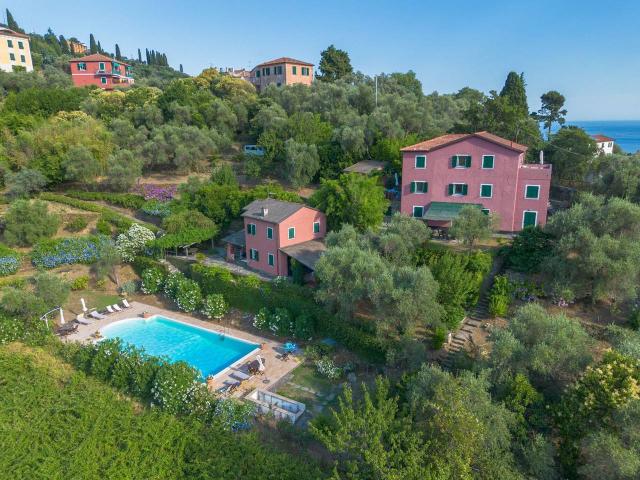 Villa Indipendente in vendita a Sant'Ambrogio, Zoagli