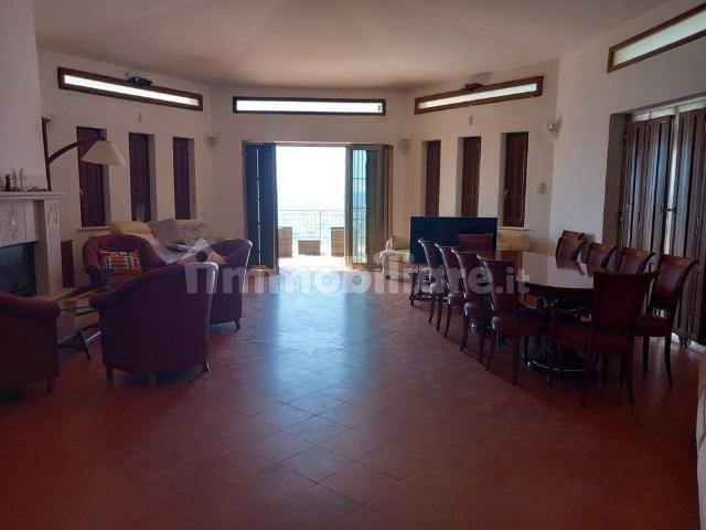 Villa Indipendente in affitto a Roma Capitale, Lazio