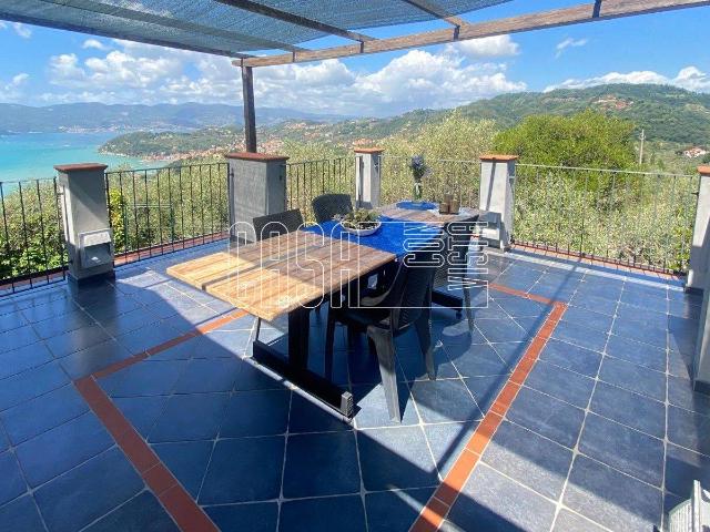 Villa Indipendente in affitto a Località Catene, Lerici