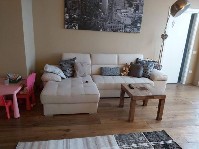 Villa Indipendente in affitto a San Felice Extra, Brenzone