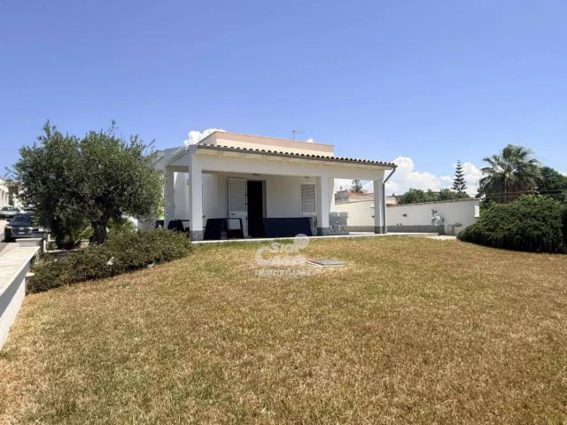 Villa Indipendente in affitto a Castelvetrano, Sicilia