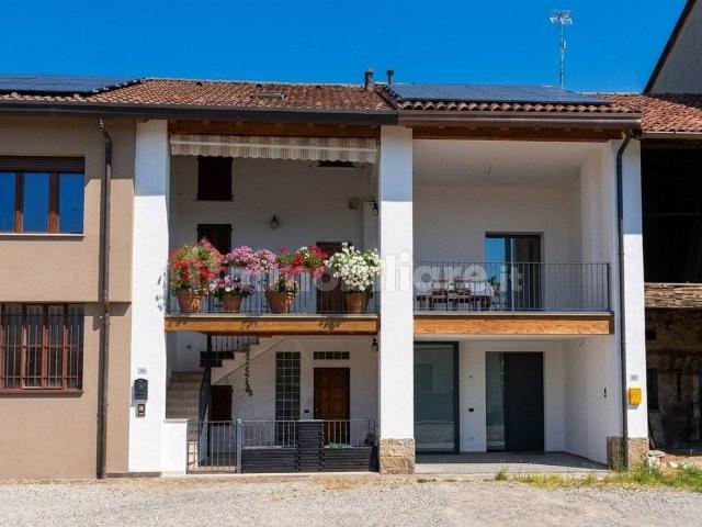 Villa Indipendente in affitto a Castelletto Di Branduzzo, Lombardia
