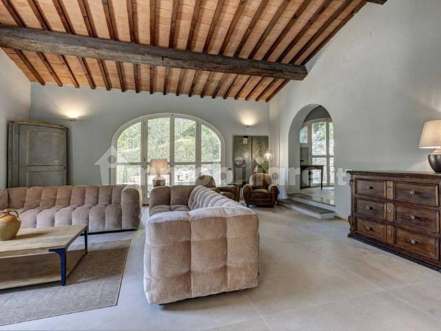 Villa Indipendente in affitto a Mulino, Firenze