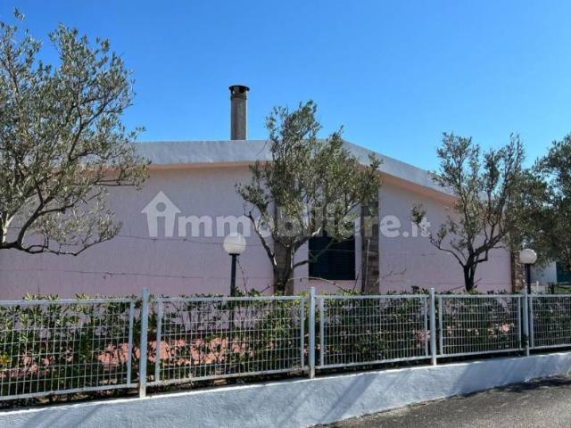 Villa Indipendente in affitto a Sant'Avendrace-Santa Gilla, Cagliari
