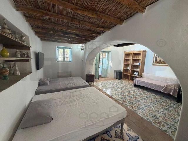 Villa Indipendente in affitto a Malfa, Sicilia