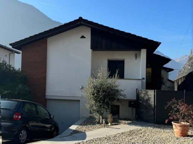 Einfamilienhaus kaufen in Biasca, Tessin