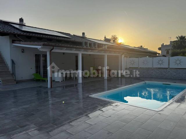 Villa Indipendente in affitto a Lido di Ulisse, Terracina