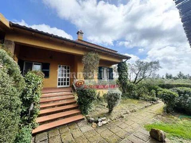 Villa Indipendente in affitto a Montalto Di Castro, Lazio