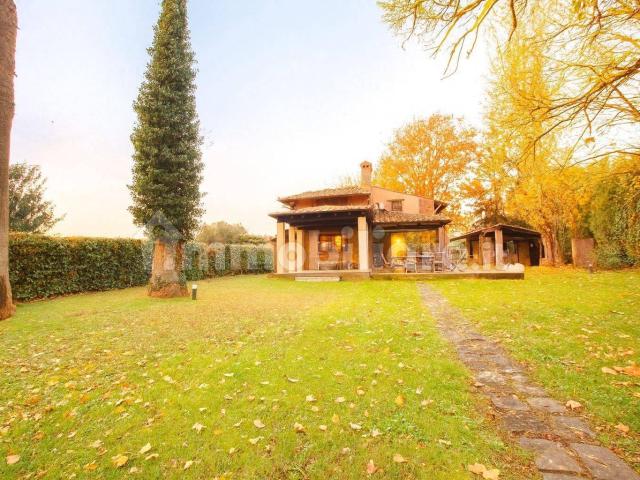 Villa Indipendente in affitto a Roma Capitale, Lazio