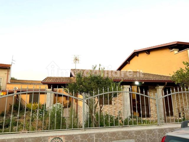 Villa Indipendente in affitto a Decimoputzu, Sardigna/Sardegna