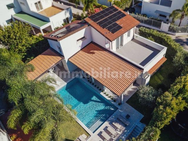 Villa Indipendente in affitto a Puglia, Lecce