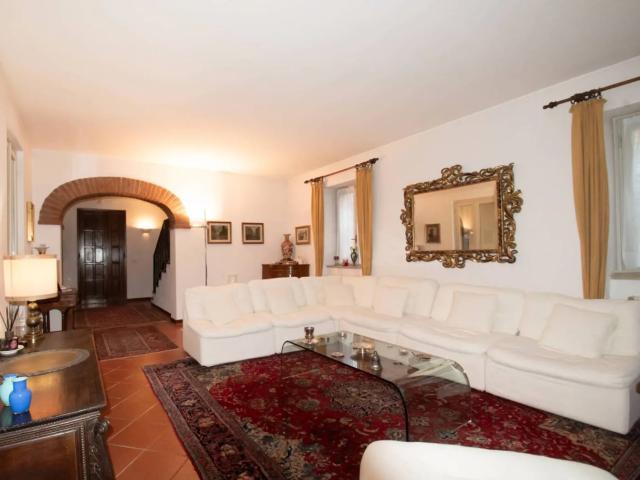 Villa Indipendente in affitto a Zona Sud, Brescia