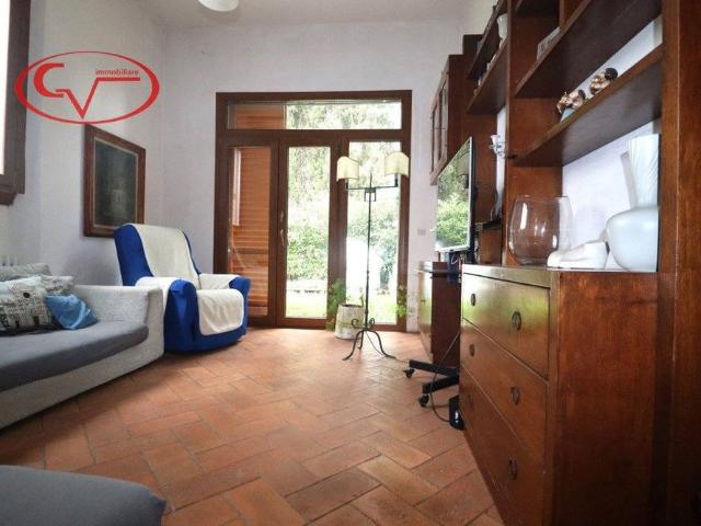 Villa Indipendente in affitto a Levanella, Montevarchi