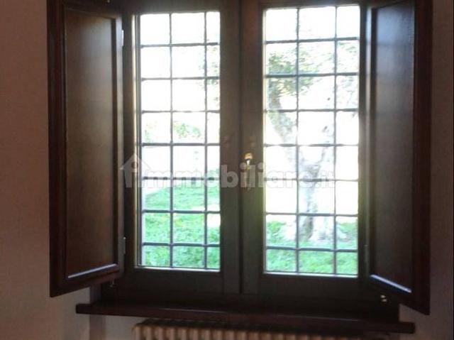 Villa Indipendente in affitto a Piemonte, Biella