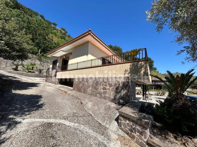 Villa Indipendente in affitto a Santa Lucia, Prato