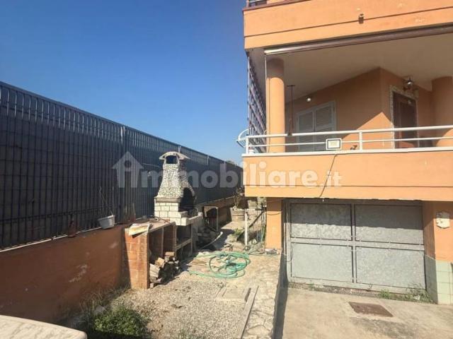 Villa Indipendente in affitto a Ischitella Lido, Castel Volturno