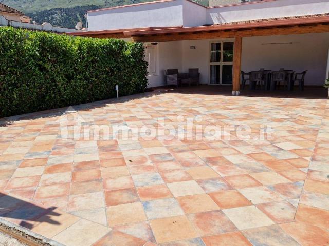 Villa Indipendente in affitto a Carini, Sicilia