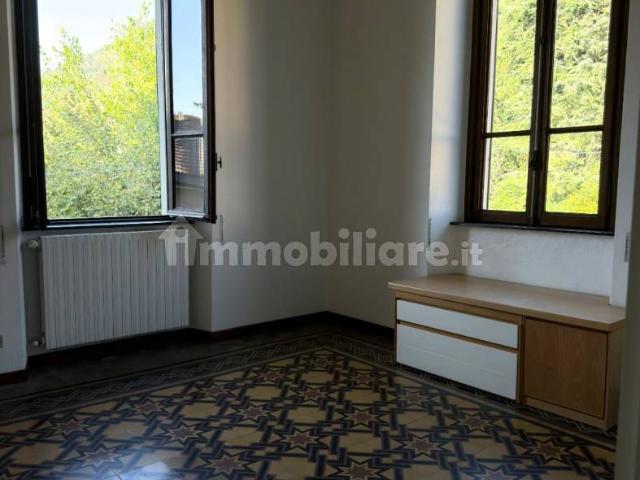 Villa Indipendente in affitto a Arcisate, Varese