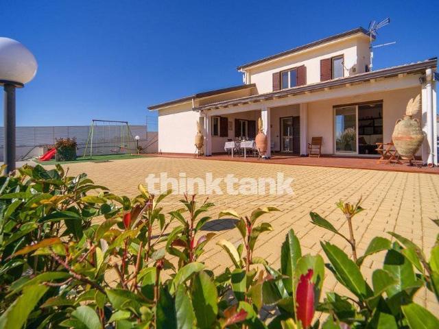 Villa Indipendente in affitto a Realmonte, Sicilia