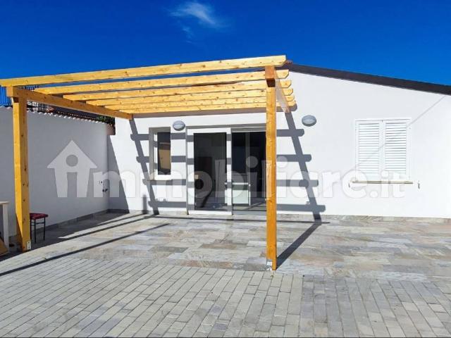 Villa Indipendente in affitto a Magaggiari, Cinisi
