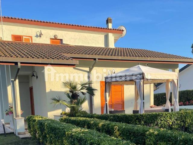 Villa Indipendente in affitto a Roma Capitale, Lazio