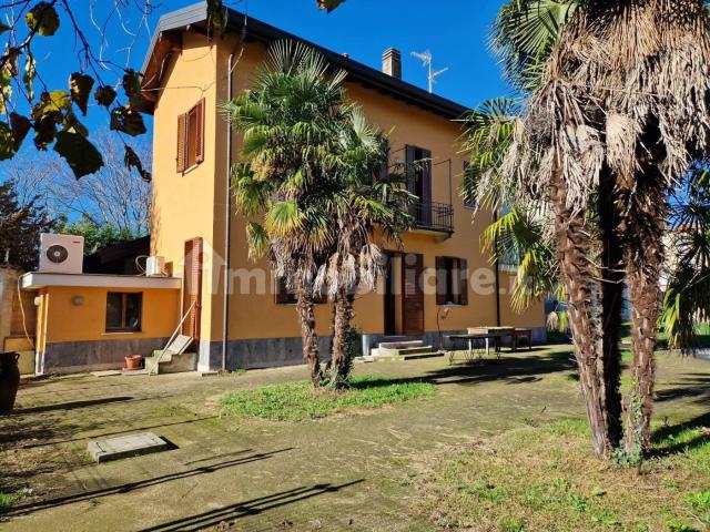 Villa Indipendente in affitto a Guidonia Montecelio, Roma Capitale