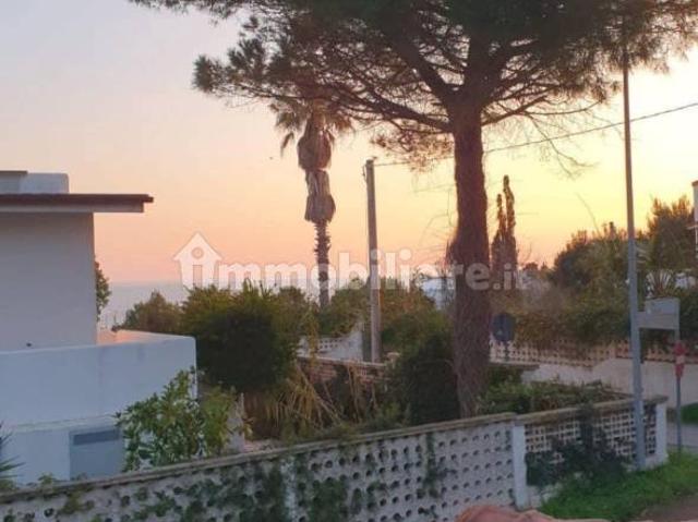 Villa Indipendente in affitto a Puglia, Taranto