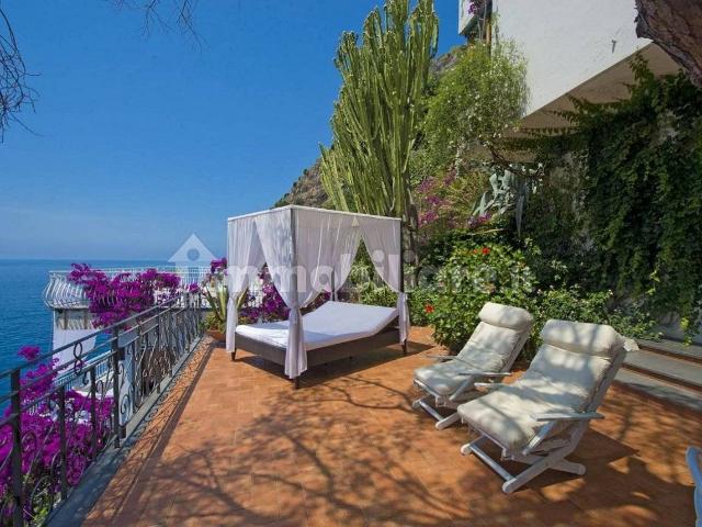 Villa Indipendente in affitto a Furore, Campania