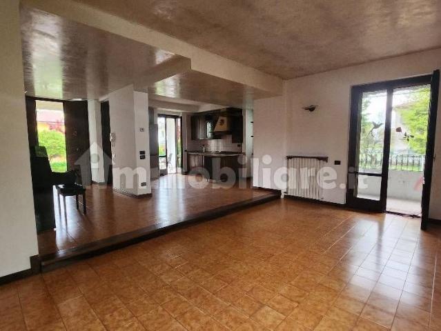 Villa Indipendente in affitto a Bolzano Vicentino, Vicenza