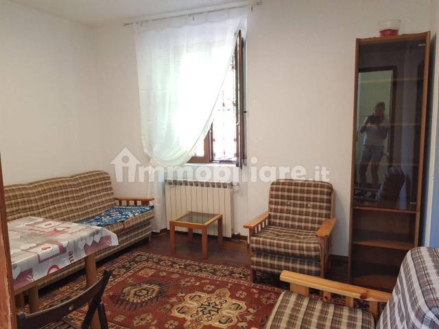 Villa Indipendente in affitto a Zambla Bassa, Oltre il Colle
