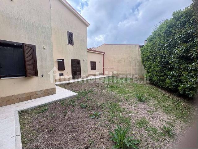 Villa Indipendente in affitto a Unione dei Comuni I Fontanili, Zibido San Giacomo