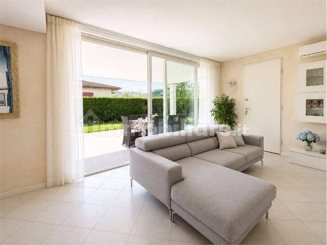 Villa Indipendente in affitto a Pieve Vecchia, Manerba Del Garda