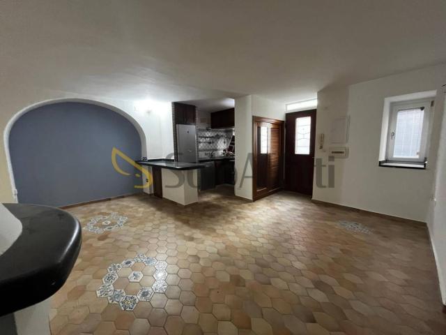 Villa Indipendente in affitto a Municipalità 1, Campania